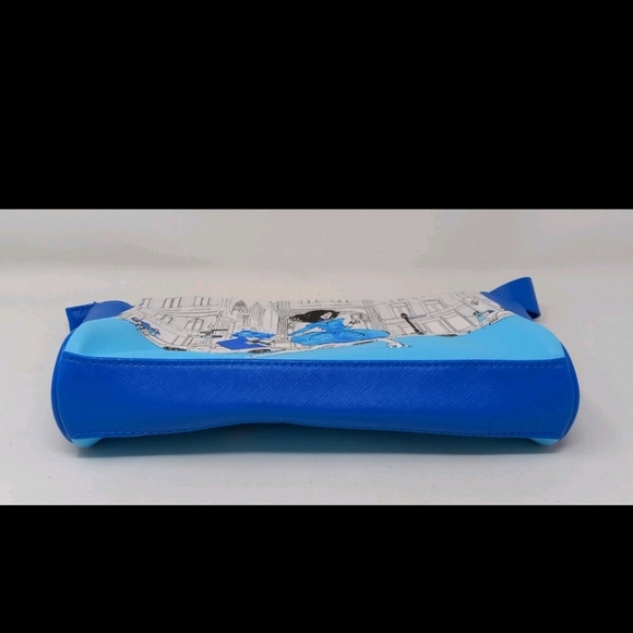 Elizabeth Arden New York NY 5th Ave City Scene Cosmetic Travel Bag Purse Blue - Picture 2 of 4